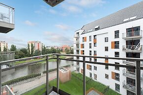 Apartinfo Island Apartments