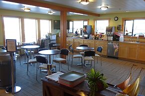 Harborside Inn