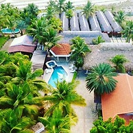 Hotel El Cayito Beach Resort Montecristi
