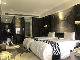 Puli Ease Hotel