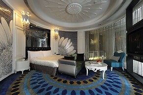 Puli Ease Hotel