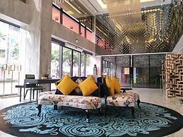 Puli Ease Hotel