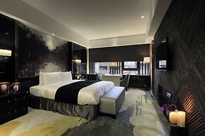 Puli Ease Hotel