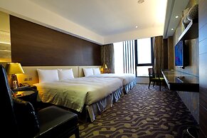 Puli Ease Hotel