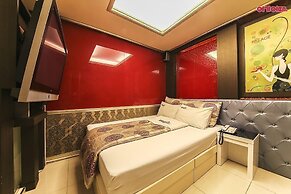 Palace Motel
