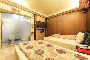 Palace Motel