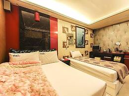 Palace Motel