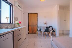 Anthia Apartments