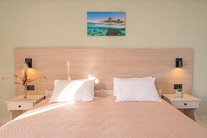Anthia Apartments