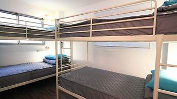 Blue Boat Hostel Myeongdong