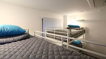Blue Boat Hostel Myeongdong