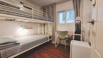 Blue Boat Hostel Myeongdong