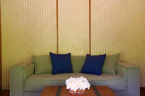 Yathra Houseboat