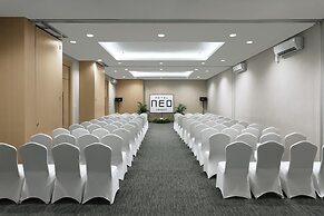 Hotel NEO Cirebon by ASTON
