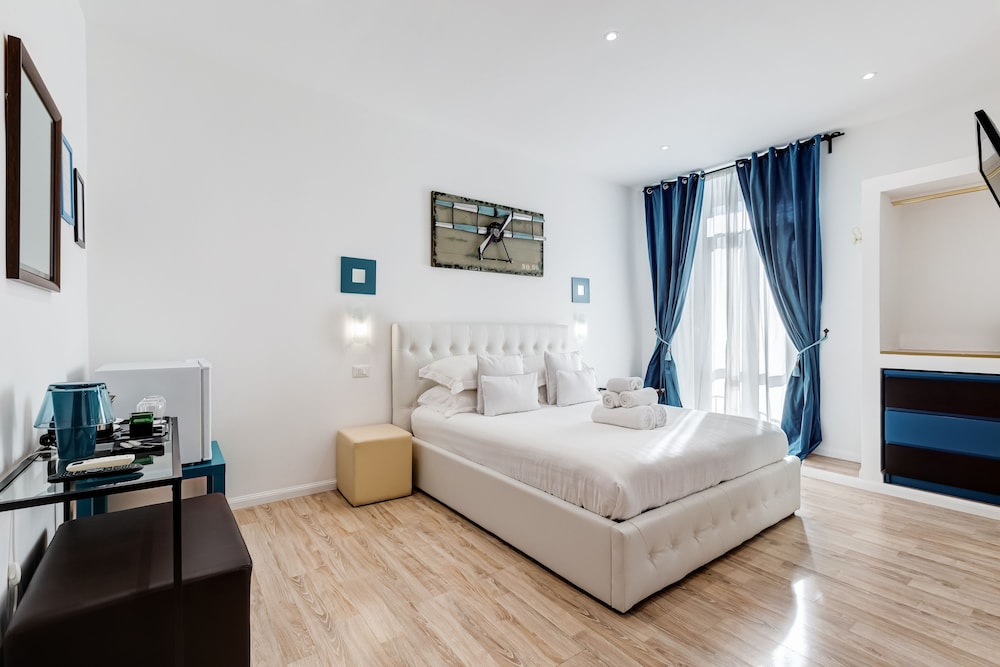 Ripetta Central Suites