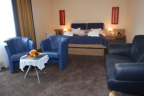 Hotel Lenauhof