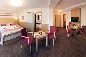 Hotel Lenauhof