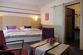 Hotel Lenauhof
