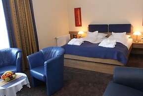 Hotel Lenauhof