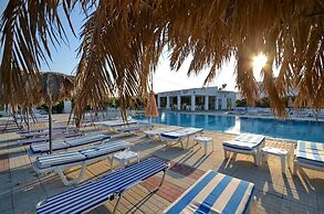 Nikos 2 Studios & Apartments