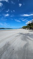Cenang Plaza Beach Hotel