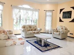 Kapal Terbang Guest House
