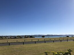 East Pier Hotel