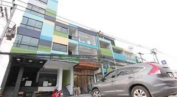 To Zleep Hotel Khaolak