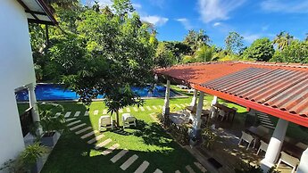 Riverside Cabanas