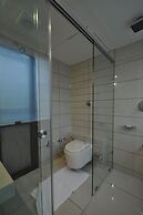 Le Grande Residency