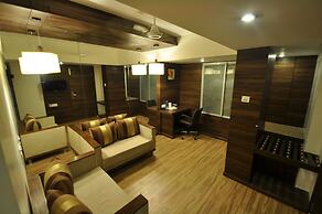 Le Grande Residency