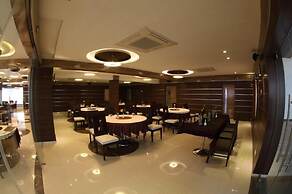 Pearl Hotel & Banquets