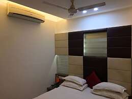 Pearl Hotel & Banquets