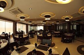Pearl Hotel & Banquets