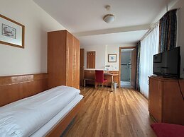 Hotel Krone Neuenburg
