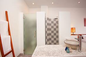 House Boutique Eco Hotel