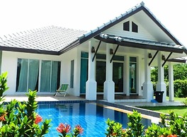 Cha-am Pool Villa