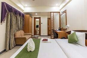 Hotel Summit