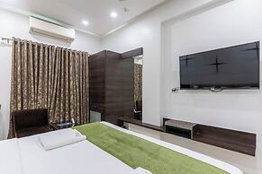 Hotel Summit