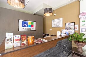 Golden Guesthouse