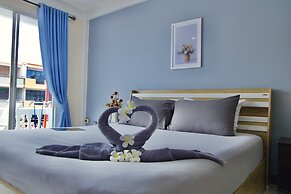 Golden Guesthouse