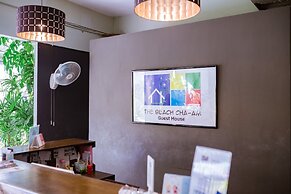 Golden Guesthouse