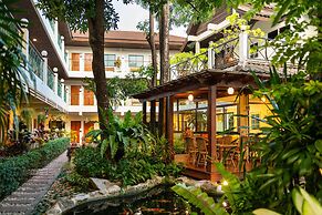 Charlie House Pinklao