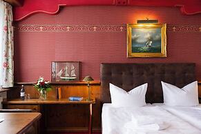 Hotel Nautilus
