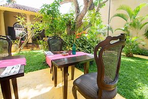 Mango House