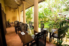 Mango House