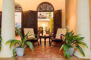 Mango House