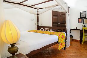 Mango House