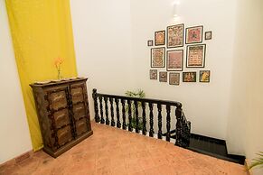 Mango House