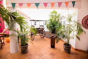 Mango House